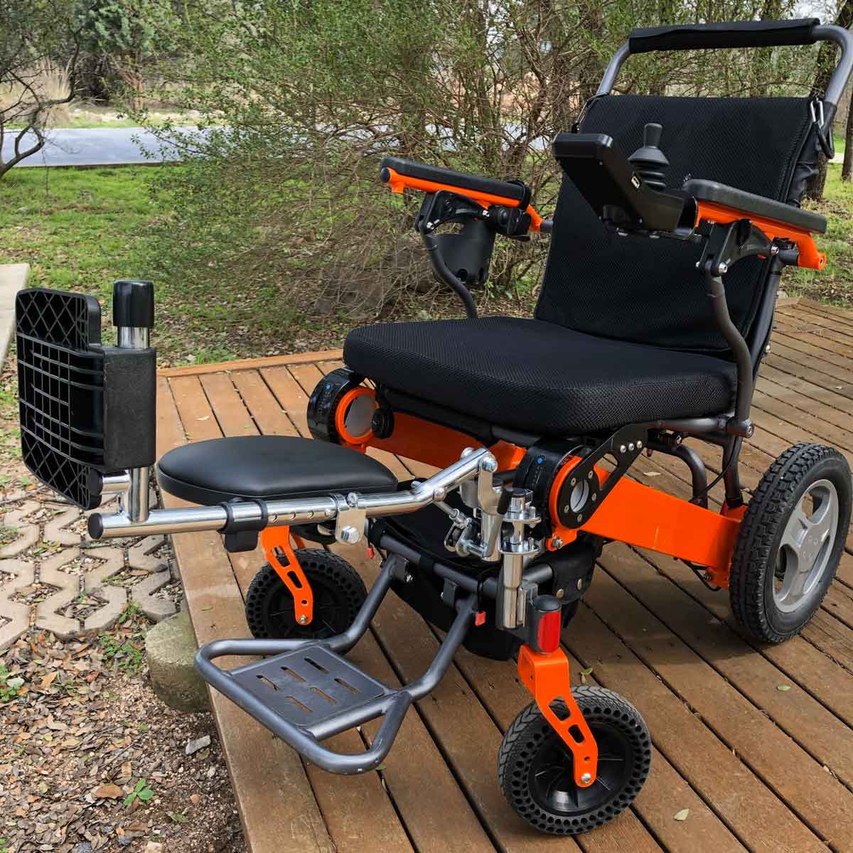 FOLD & GO Elevating Leg Lifts FOLD & GO WHEELCHAIRS®